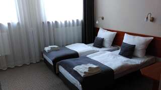 Курортные отели Kolejarz Best For You Устронь Двухместный номер эконом-класса с 1 кроватью или 2 отдельными кроватями-2